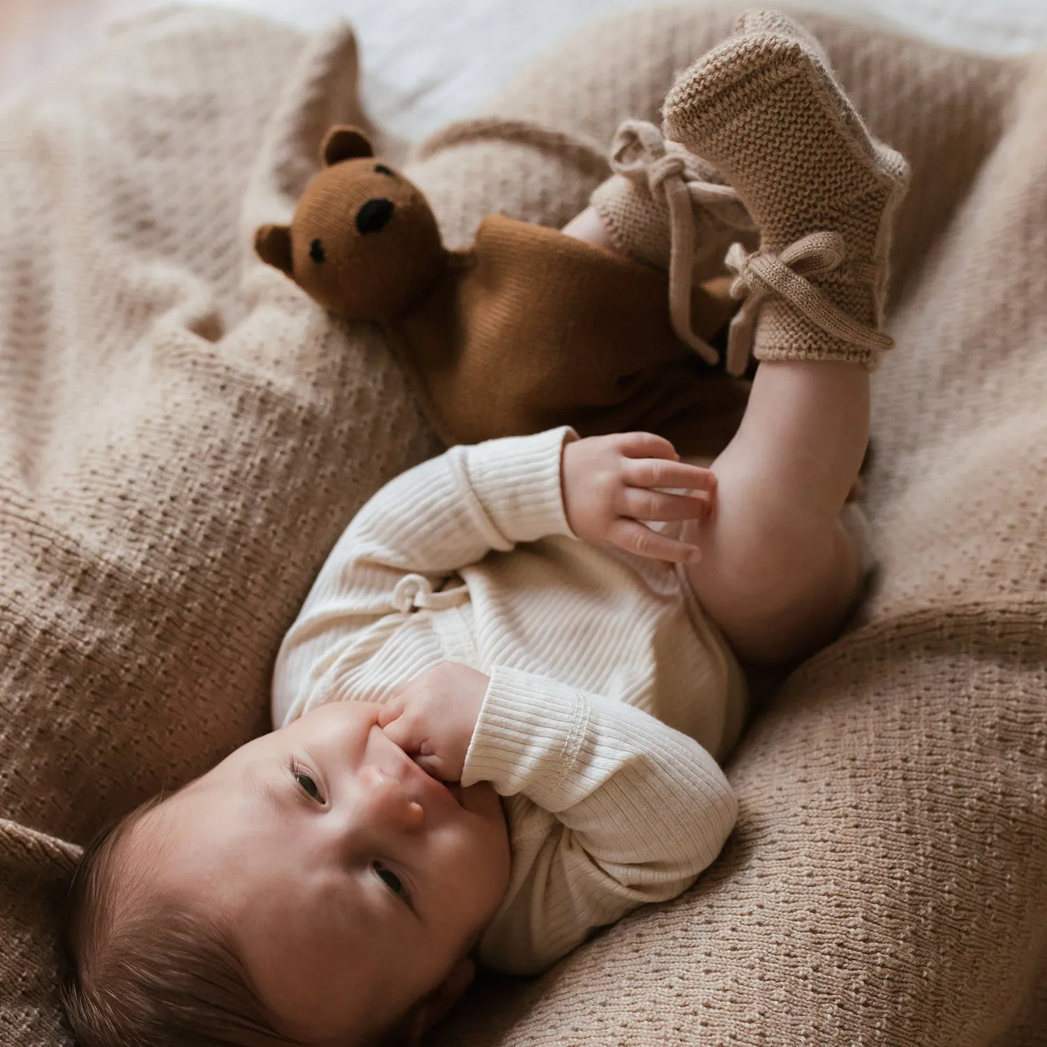 Baby Merino Wool Booties - Sand