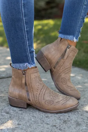 Very G Beige Lisette Booties